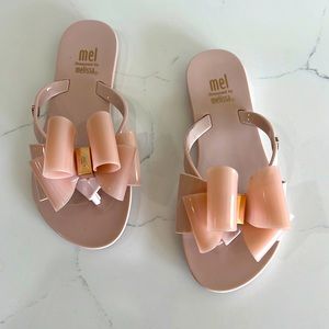 Mel by Melissa jelly sandal youth size 12